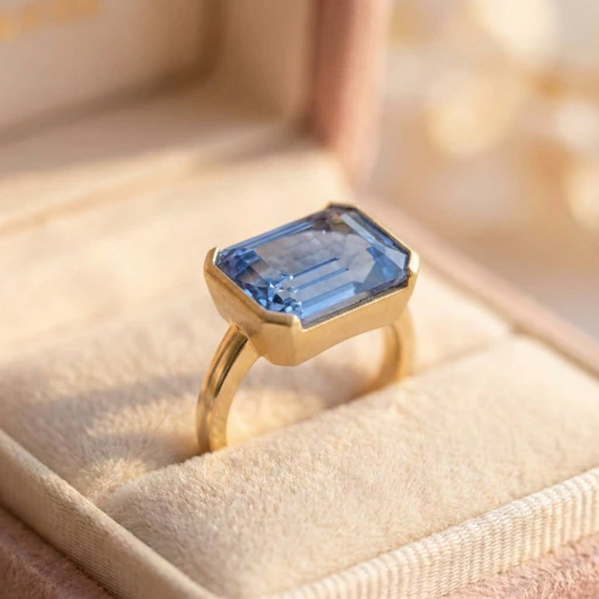 Vintage Rectangular Blue Glass Gold Ring