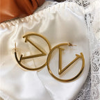 Punk V Earrings In Gold