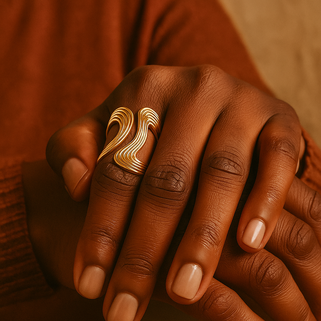 Iris | Golden Waves