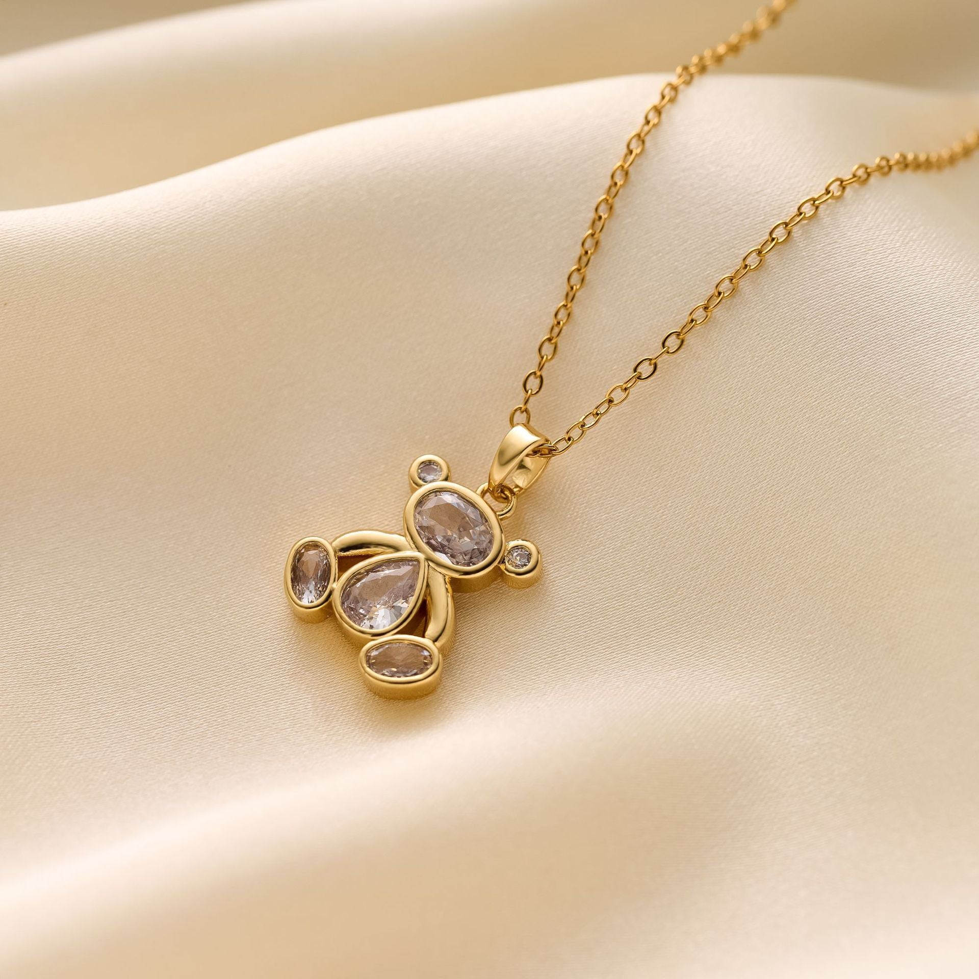 Elegant Crystal Necklace