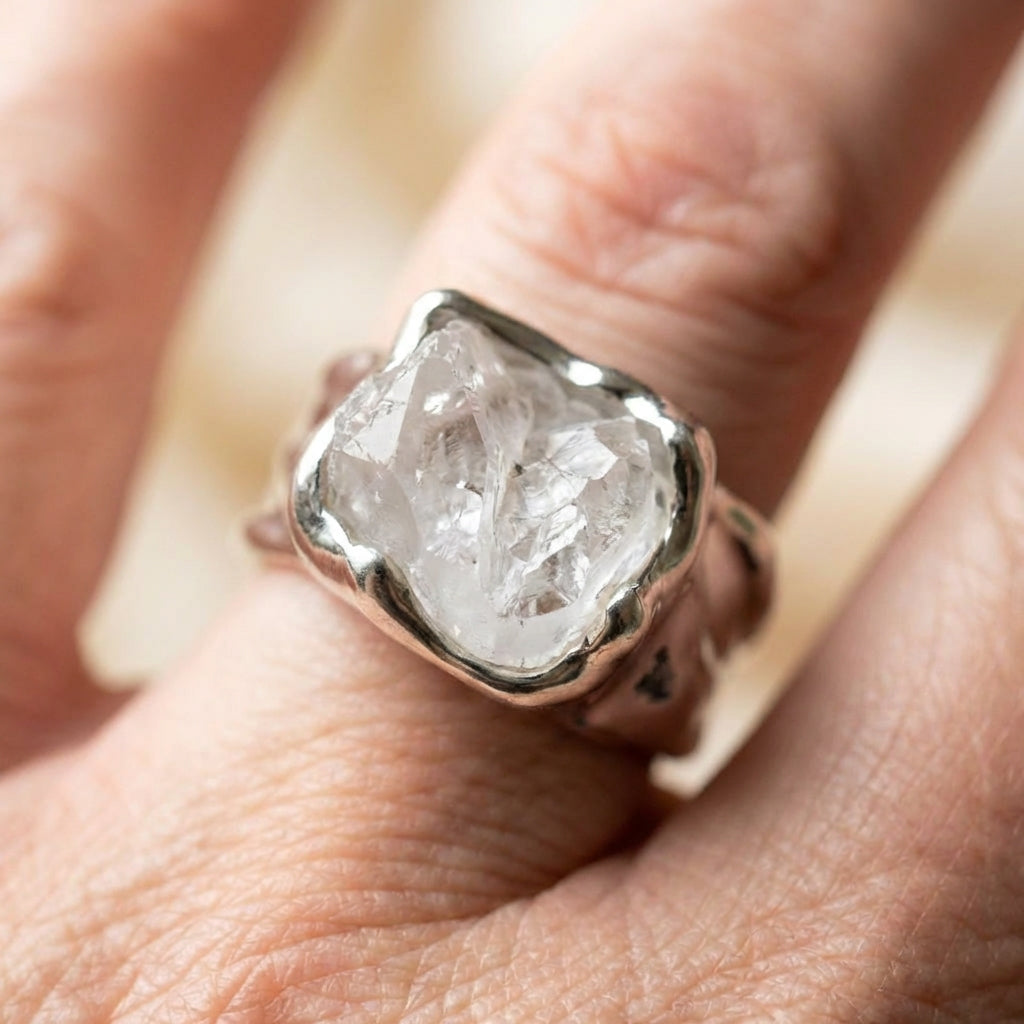 Elegant Crystal Quartz Ring