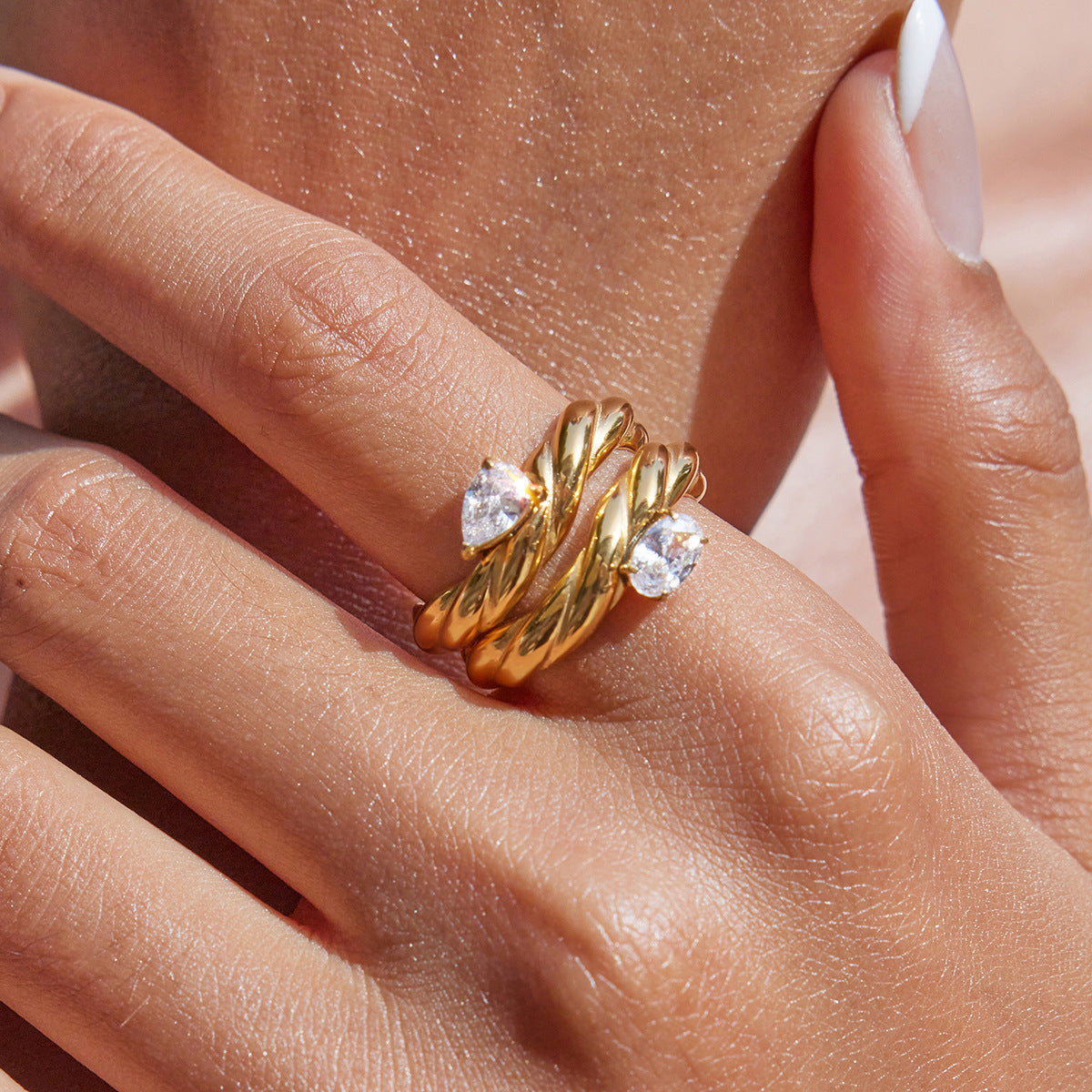 Elegant Gold Crystal Ring