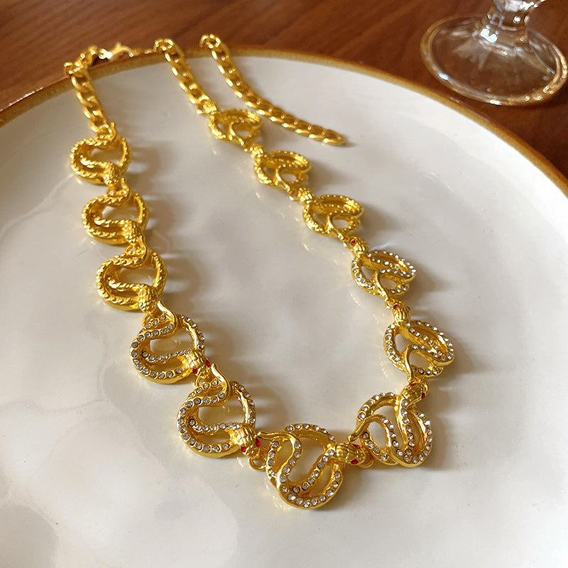 Elegant Gold Necklace