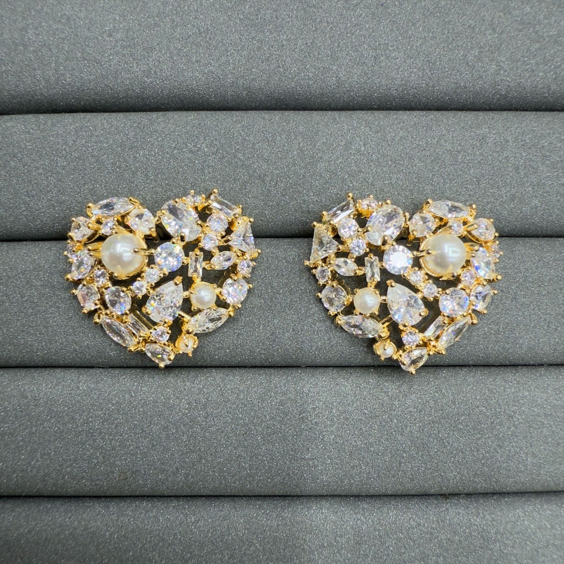 Elegant Pearl Crystal Earrings