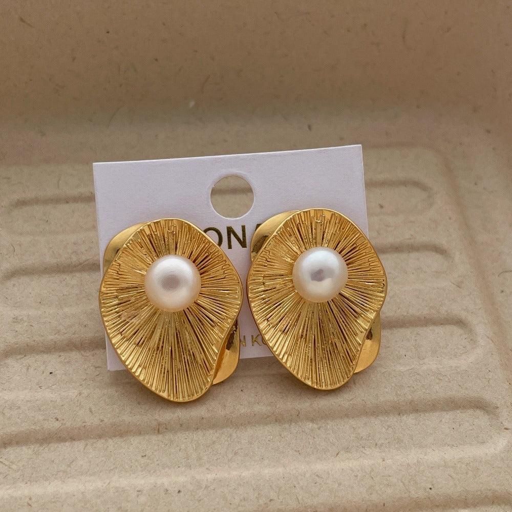 Elegant Pearl Earrings