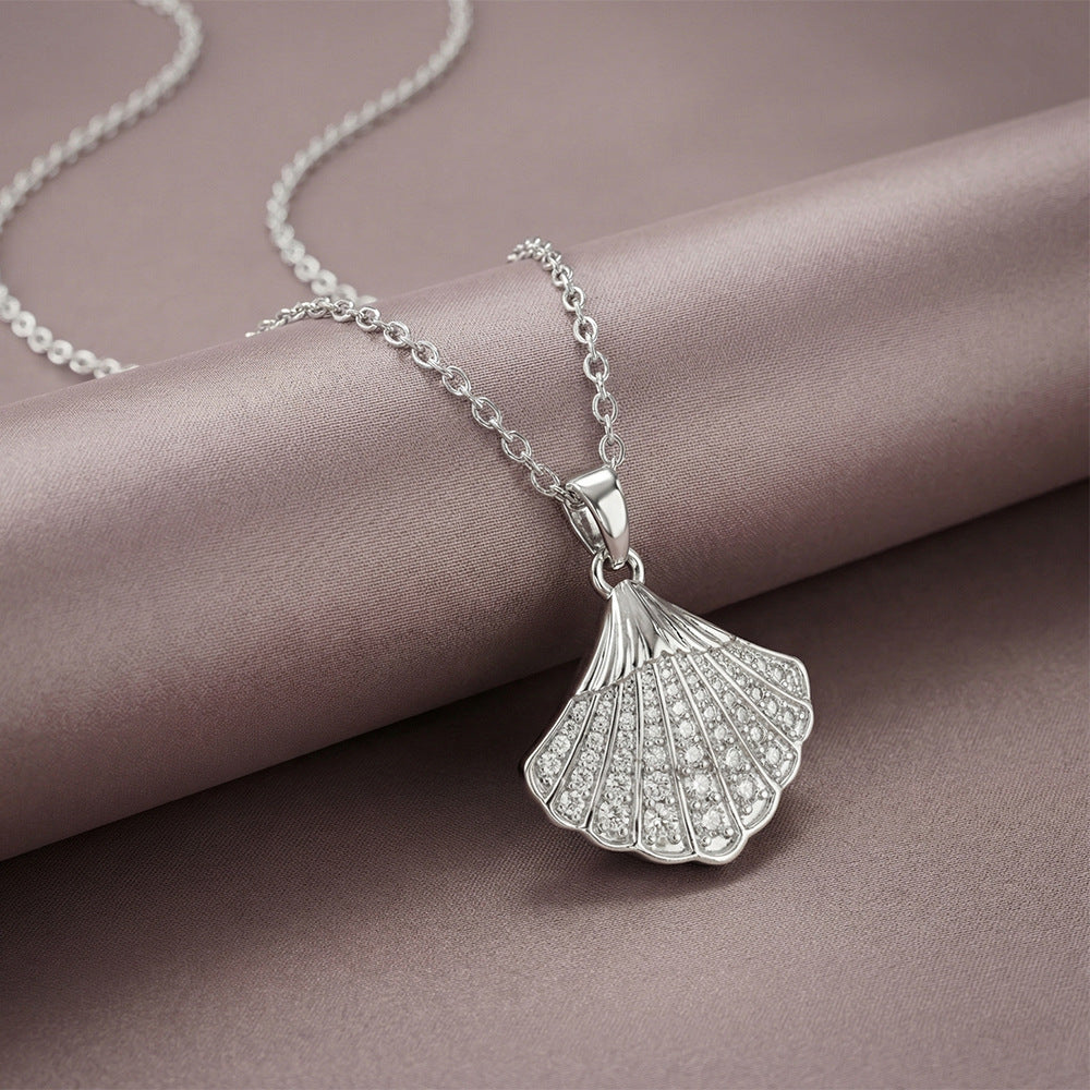 Elegant Shell Necklace