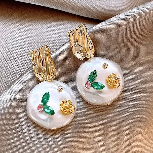 Floral Pearl Earrings