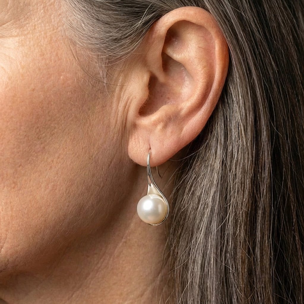 Elegant Pearl Drop Earrings