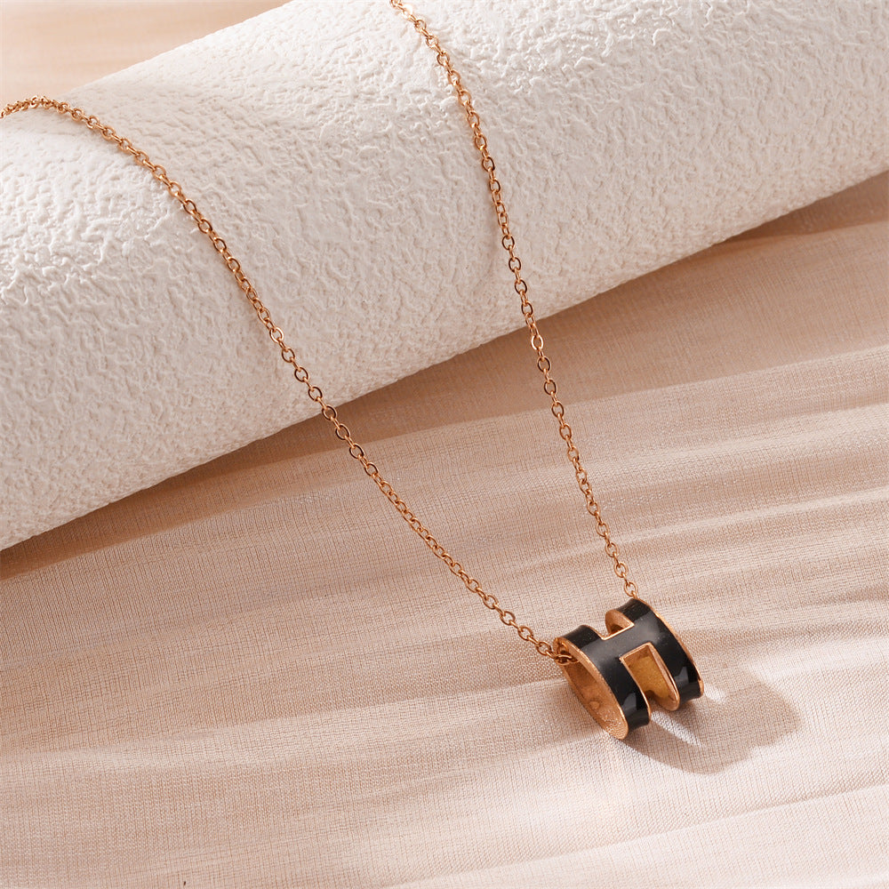 Minimalist Gold Necklace