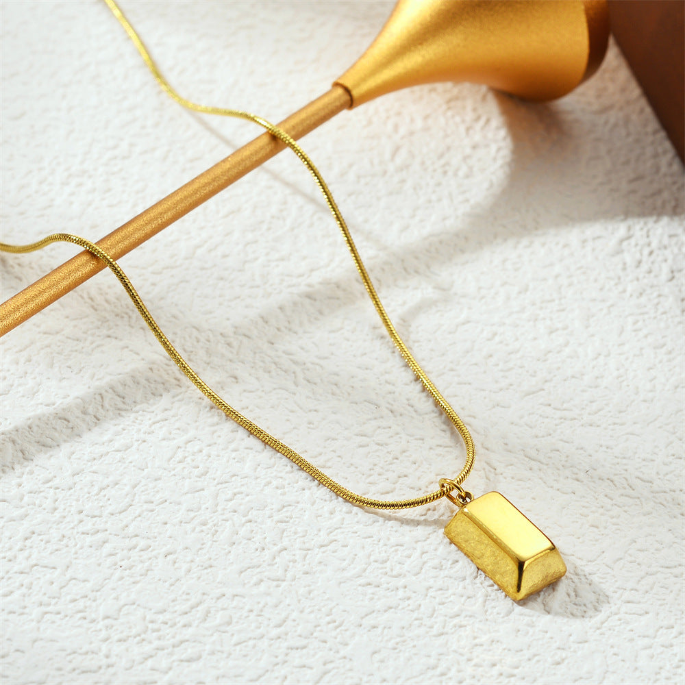 Minimalist Gold Necklace