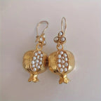 Beautiful Pearl Earring with Unique Style