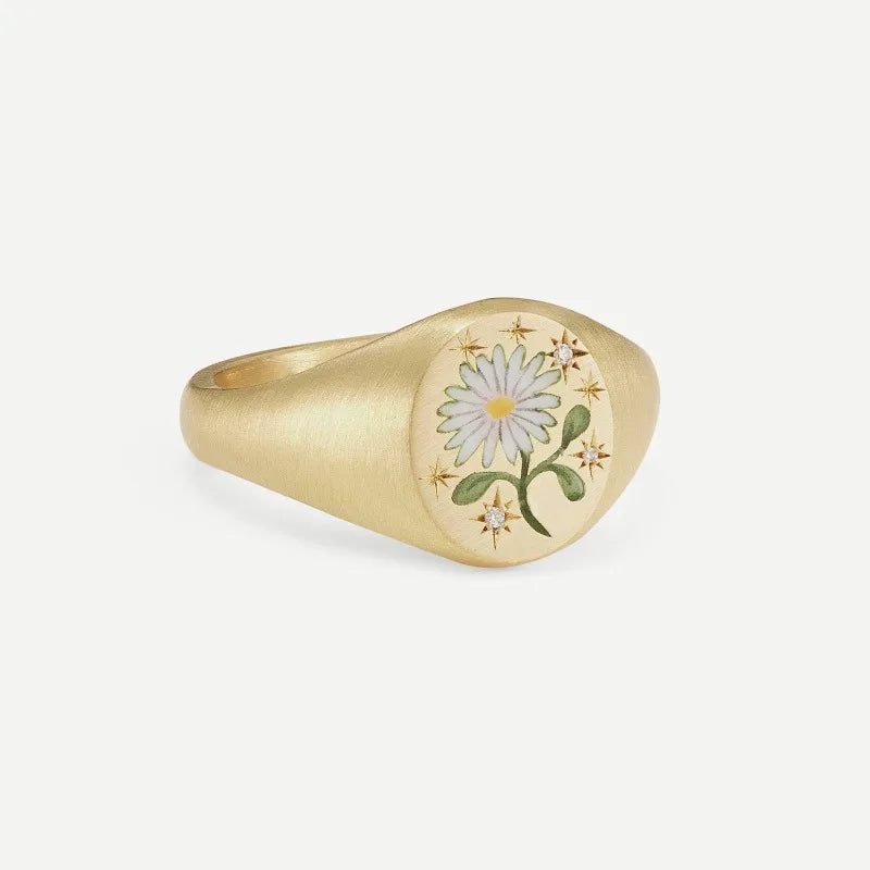 Stunning Gold Ring for Daily Wear