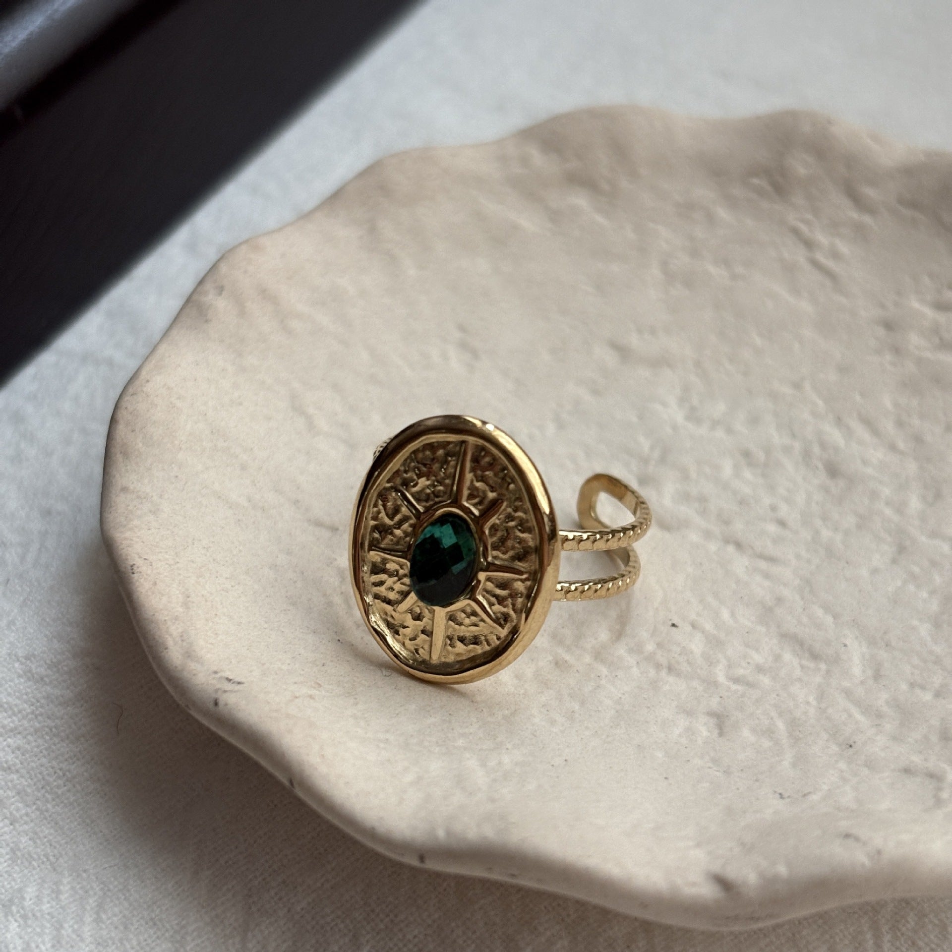 Vintage Emerald Ring