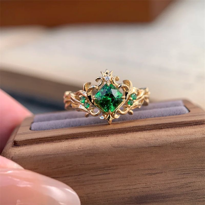 Vintage Emerald Ring