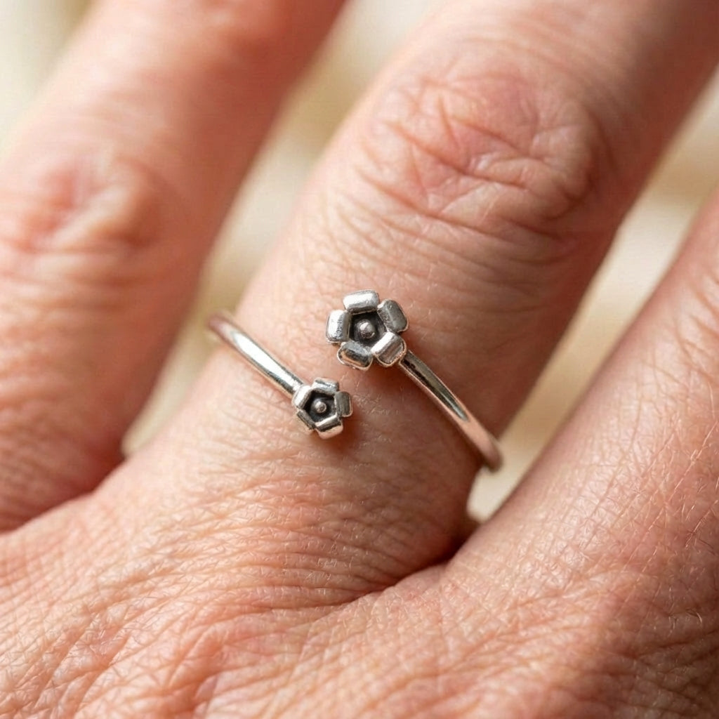 Vintage Flower Ring