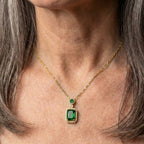 Vintage Green Stone Pendant Necklace