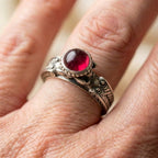 Vintage Inlaid Red Stone Ring
