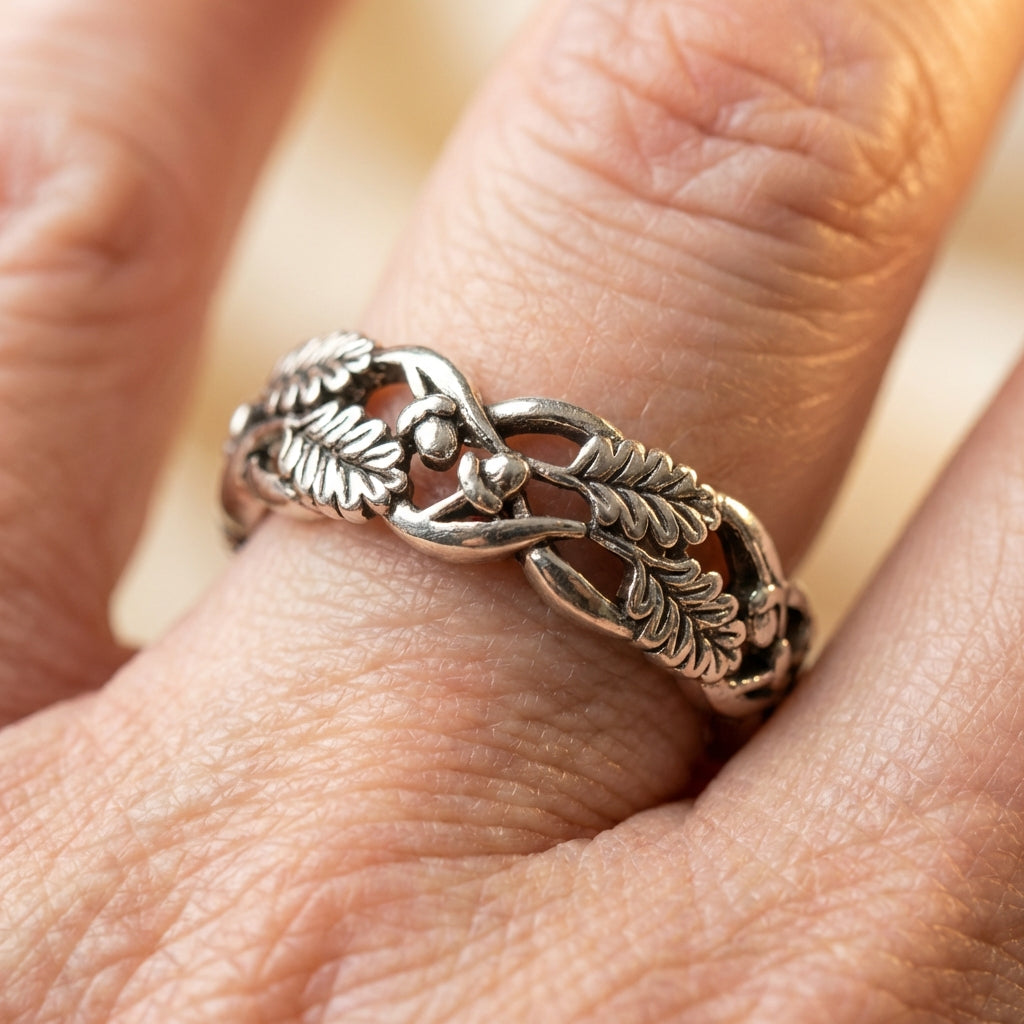 Vintage Leaf Twist Ring