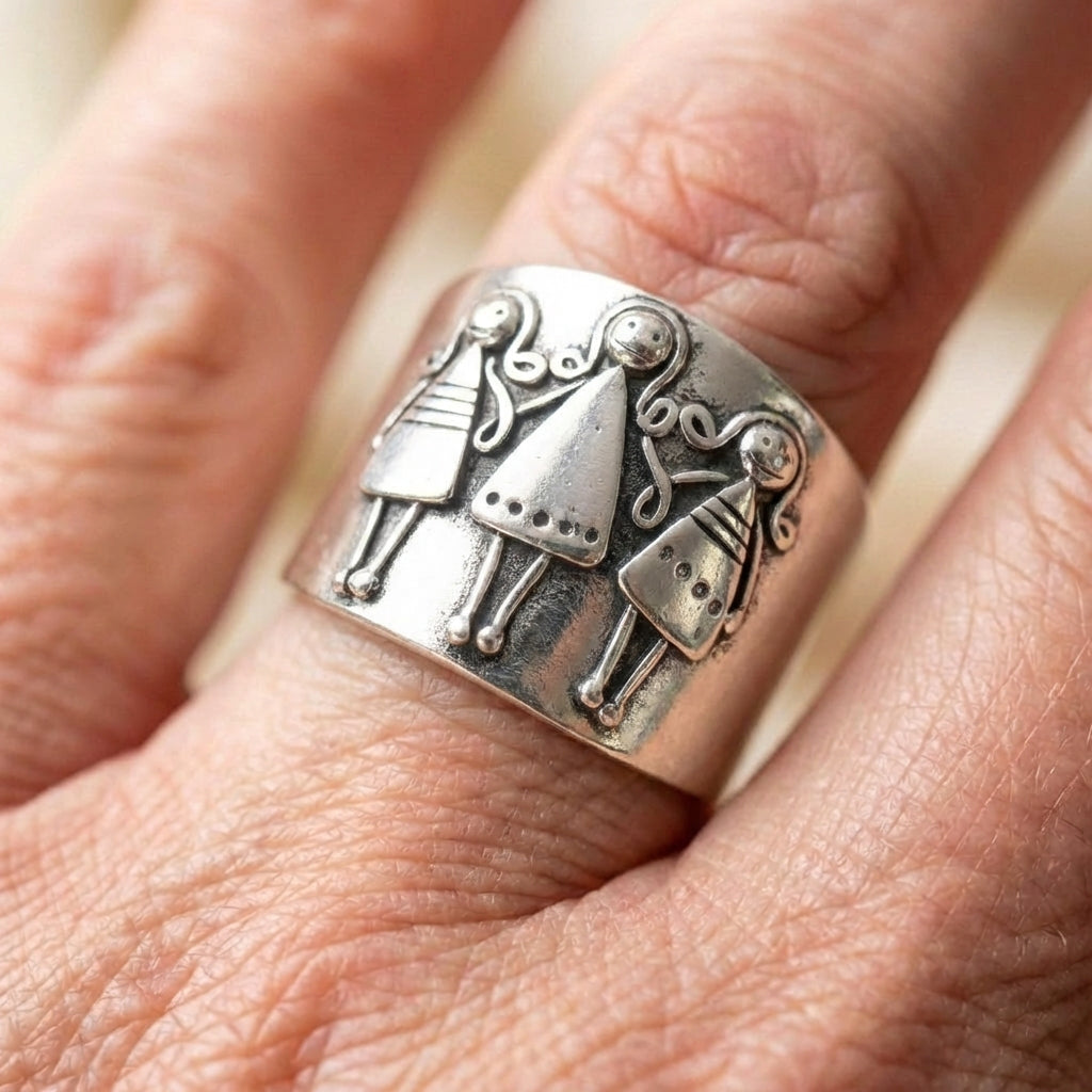 Vintage Silver Figure Ring