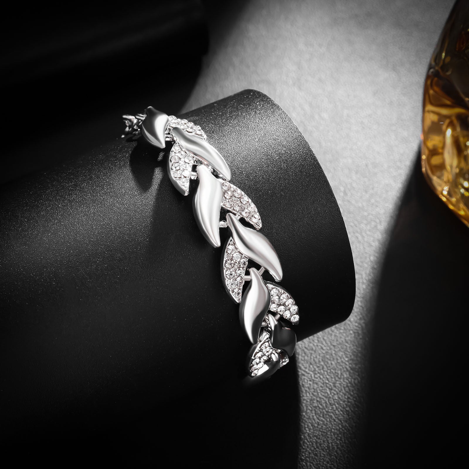 Vintage Silver Leaf Link
