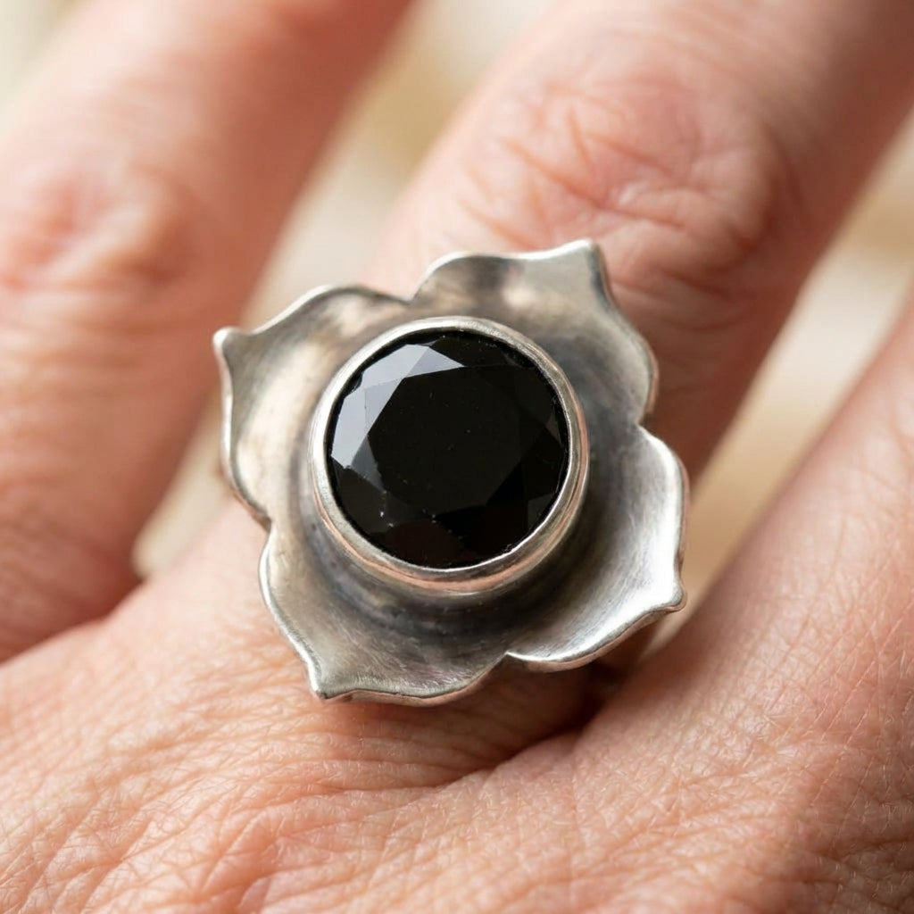 Vintage Silver Onyx Ring