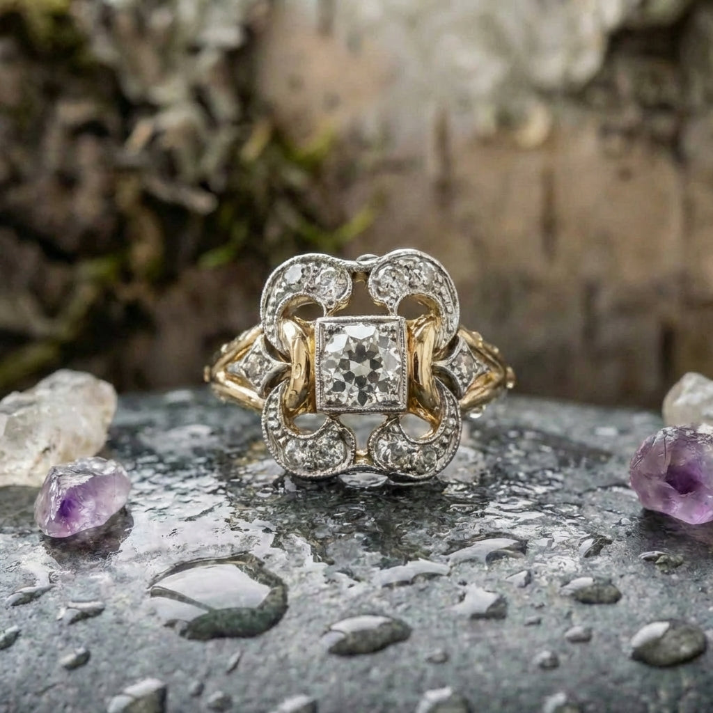 Vintage Zirconia Gold Ring