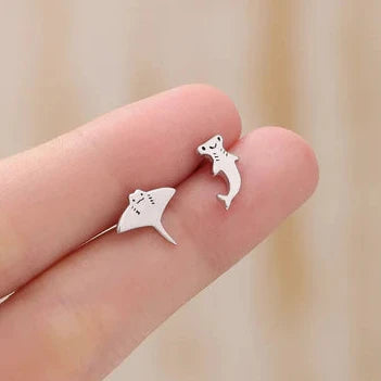 Mismatched Kawaii Hammerhead Shark And Manta Ray Stud Earrings