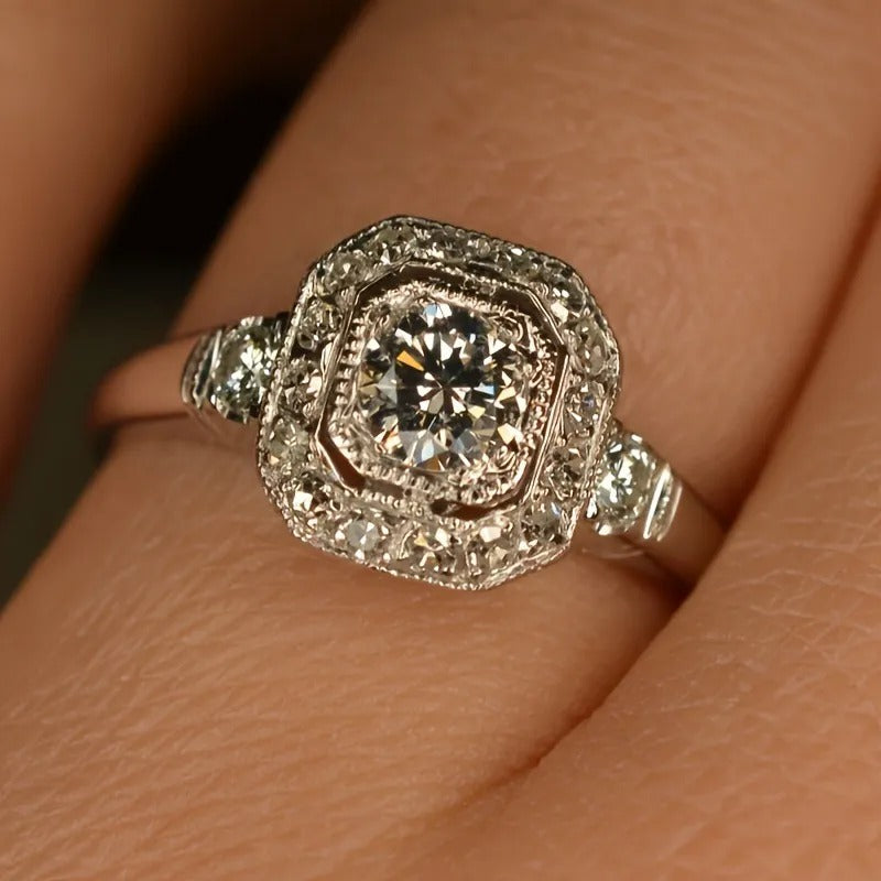 Vintage Crystal Round Ring