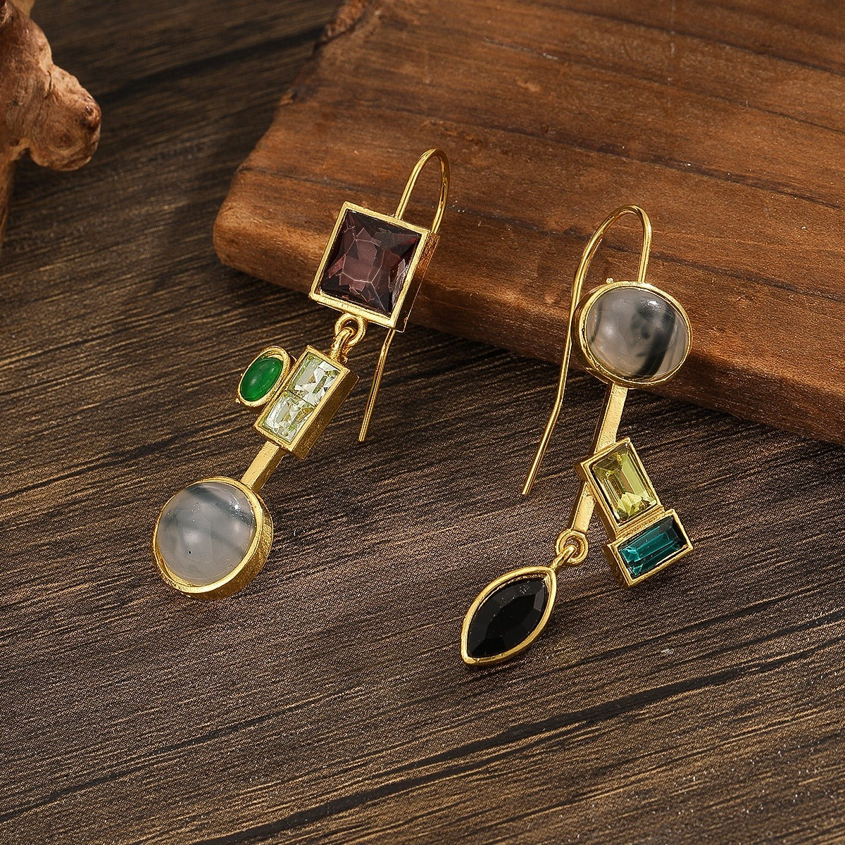 Vintage Dangling Earrings